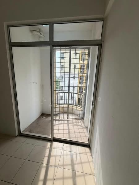 Flat for Rent at Pangsapuri Villamas - Muhammad Taufeeq - Balcony - PropertyGuru.com.my