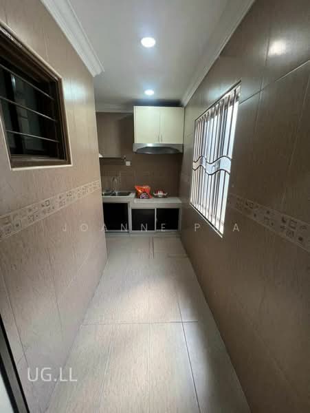 Terraced House for Sale in Bandar Botanic (Klang) - Joanne Pua - Kitchen - PropertyGuru.com.my