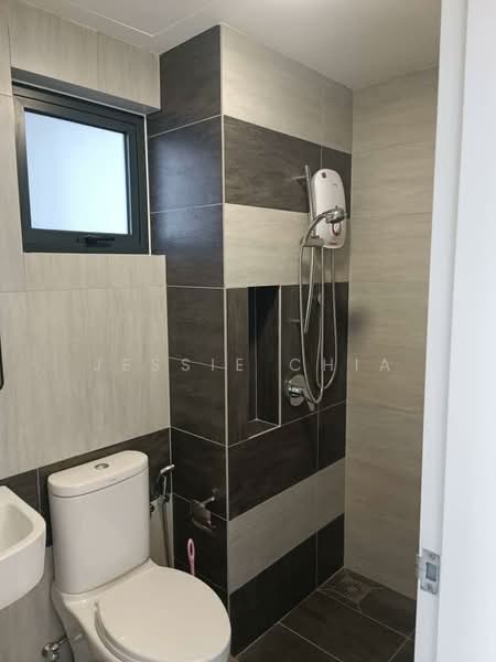 Kondominium untuk Disewa di Aster Residence - Jessie Chia - Bathroom - PropertyGuru.com.my