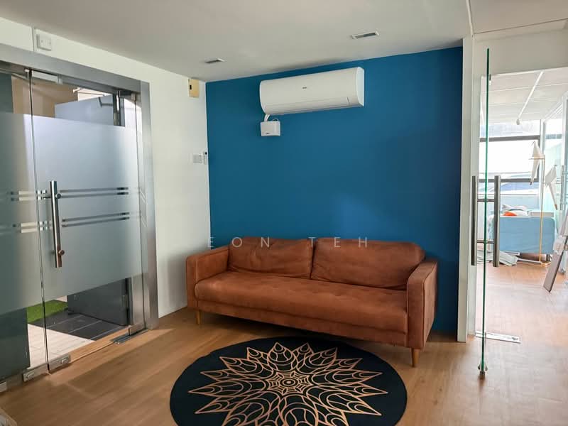 Office for Rent in Bandar Damansara Perdana (Damansara Perdana) - Leon Teh - Living Room - PropertyGuru.com.my