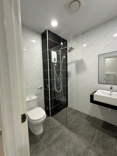 Kondominium untuk Disewa di Botanika - Robbie Tan - Bathroom - PropertyGuru.com.my