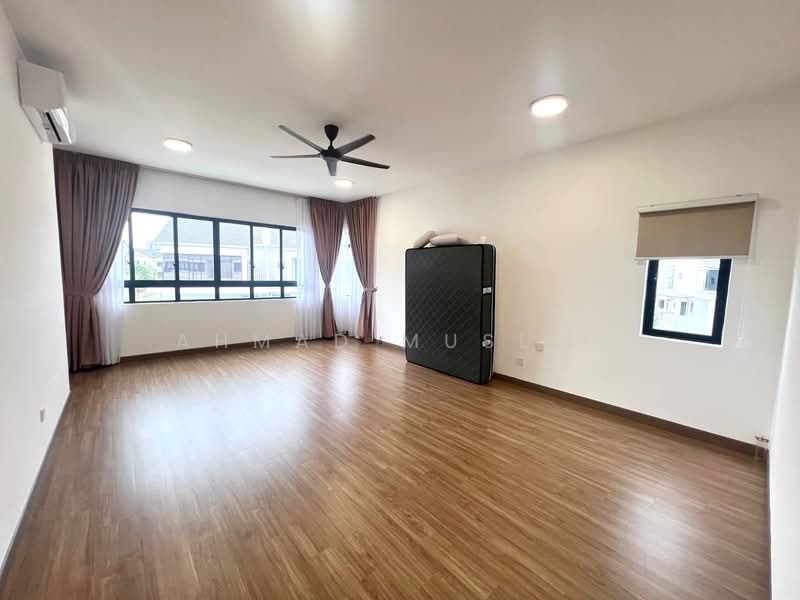 Rumah Teres untuk Dijual di Cyberjaya (Selangor) - Ahmad Muslim - PropertyGuru.com.my