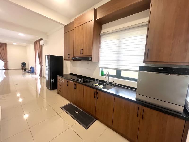 Rumah Teres untuk Dijual di Cyberjaya (Selangor) - Ahmad Muslim - PropertyGuru.com.my