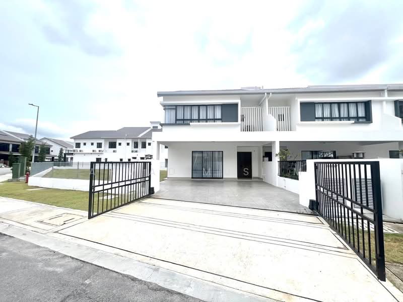 Rumah Teres untuk Dijual di Cyberjaya (Selangor) - Ahmad Muslim - PropertyGuru.com.my