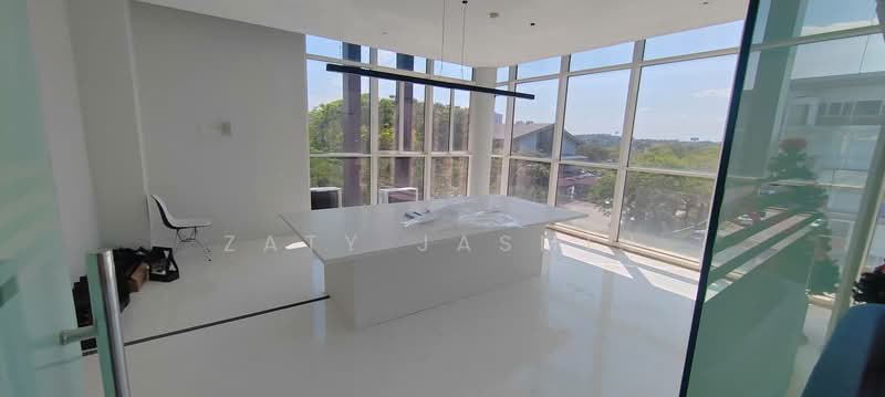Kilang untuk Dijual di Seksyen U1 (Glenmarie) - Zaty Jasmin - Interior - PropertyGuru.com.my