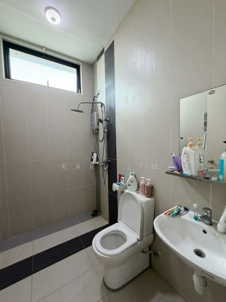 Cluster House for Sale in Setia Eco Cascadia (Tebrau) - Karl Lim - Bathroom - PropertyGuru.com.my