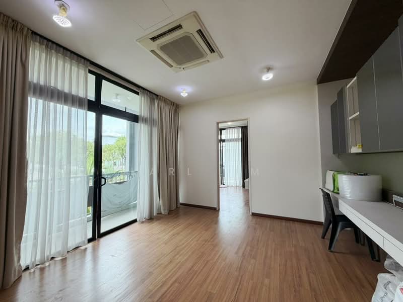 Cluster House for Sale in Setia Eco Cascadia (Tebrau) - Karl Lim - Living Room - PropertyGuru.com.my