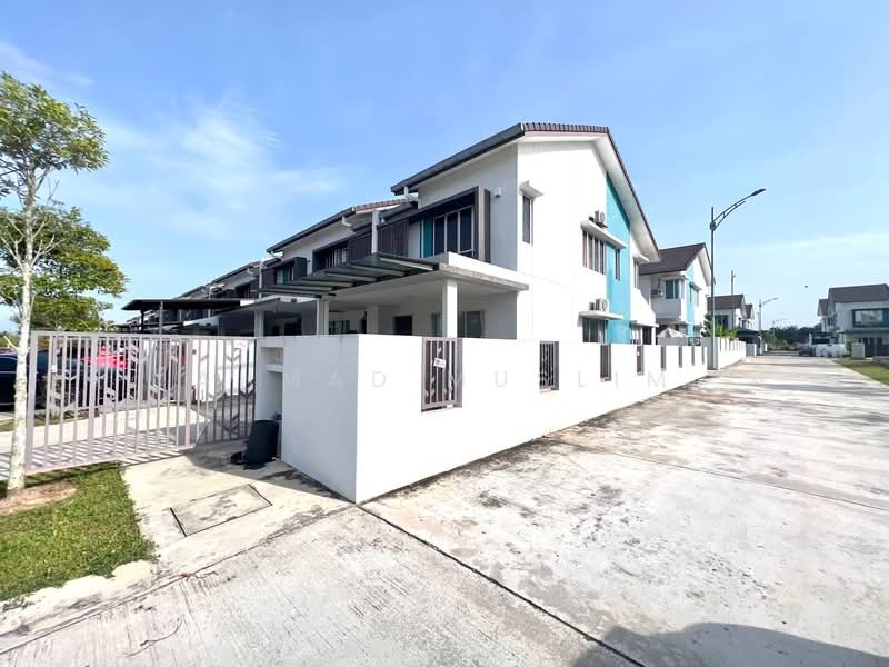 Terraced House for Sale in Sepang (Selangor) - Ahmad Muslim - PropertyGuru.com.my