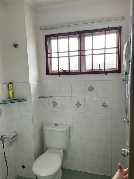 2-storey Terraced House for Rent in Bandar Sunway Semenyih (Semenyih) - Vince Lim - Bathroom - PropertyGuru.com.my