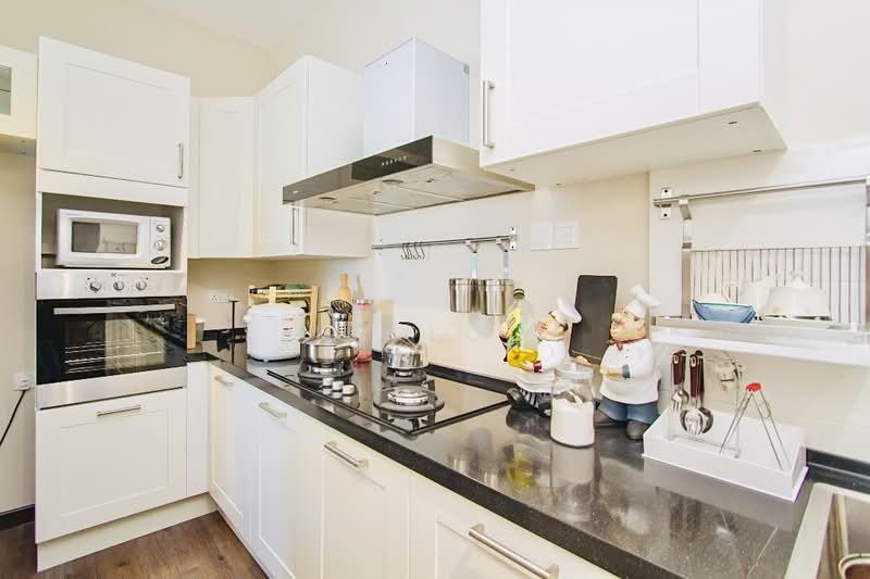 Condominium for Rent at Vertiq - KV LOO - Kitchen - PropertyGuru.com.my