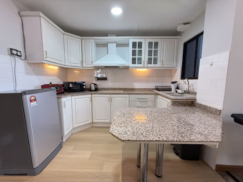 Apartment for Rent at Kempas Apartment - Jen Tan - Kitchen - PropertyGuru.com.my