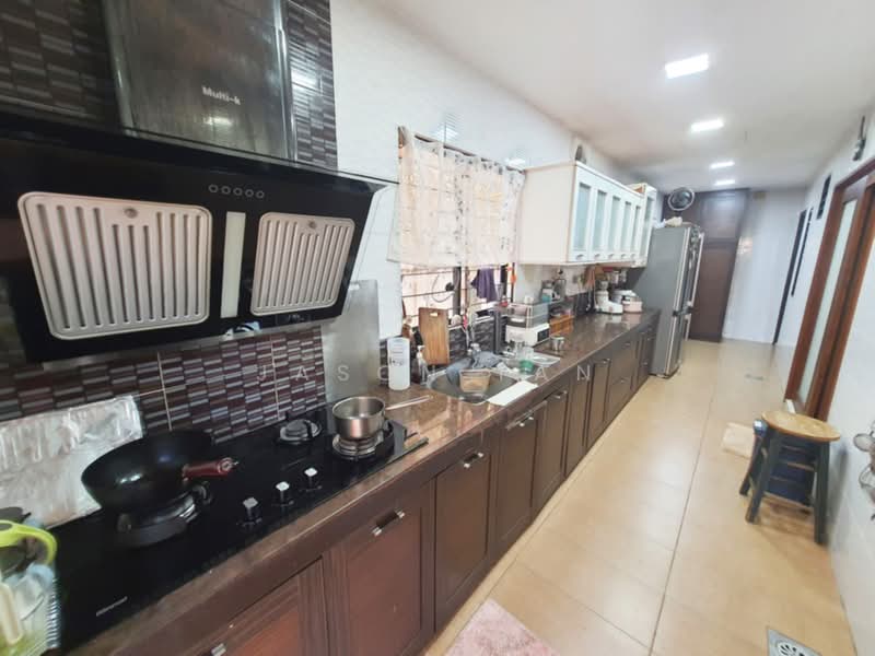 Rumah Berkembar untuk Dijual di Taman Puncak Jalil (Seri Kembangan) - Jason Tan - Kitchen - PropertyGuru.com.my