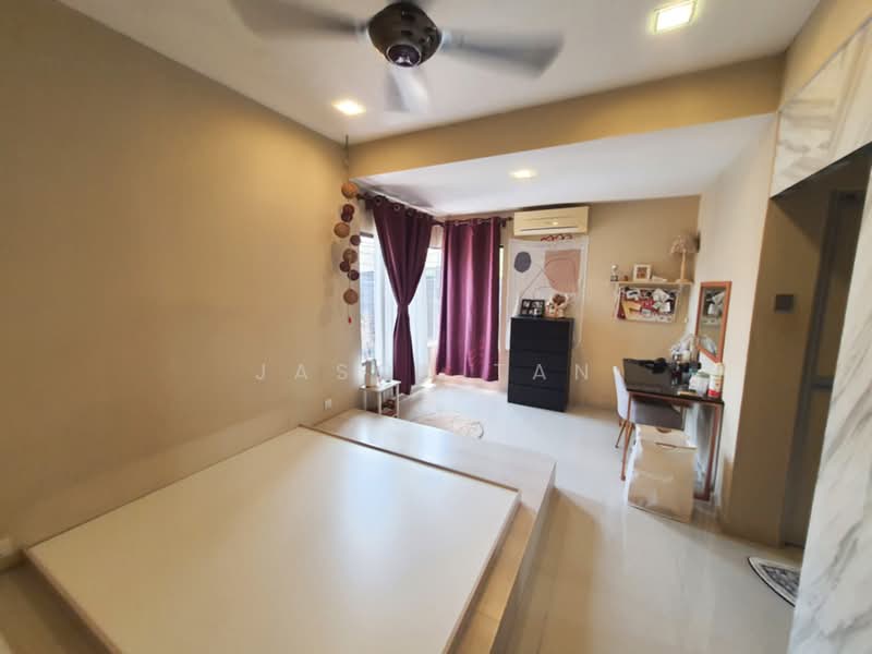 Rumah Berkembar untuk Dijual di Taman Puncak Jalil (Seri Kembangan) - Jason Tan - Bedroom - PropertyGuru.com.my