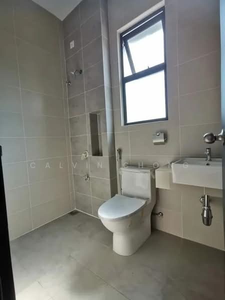 2-storey Terraced House for Sale in Legasi 1 (Puchong) - Calvin Chong - Bathroom - PropertyGuru.com.my