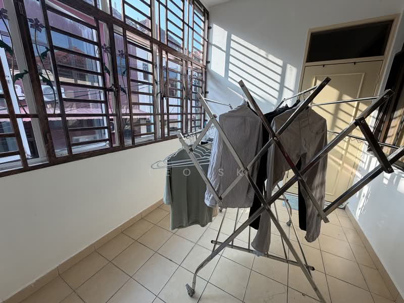 2-storey Terraced House for Rent in Taman Perling (Perling) - Leo SK - PropertyGuru.com.my