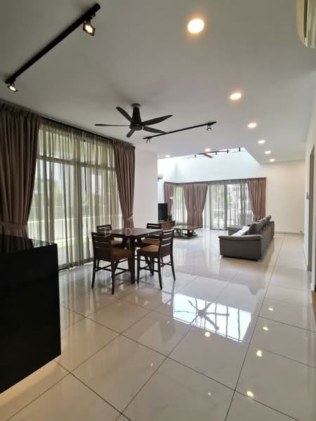 Semi-Detached House for Rent in 16 Sierra (Puchong) - Eddy Lee - Living Room - PropertyGuru.com.my