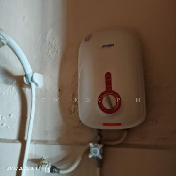 Condominium for Rent at Ridzuan Condominium - Low Kok Pin - Bathroom - PropertyGuru.com.my