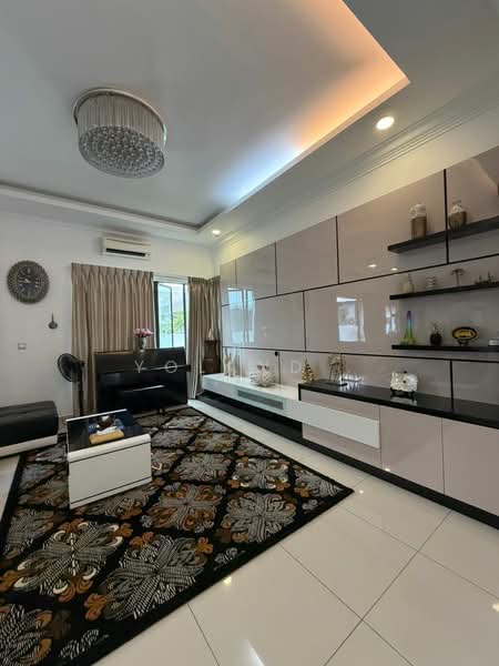 Cluster House for Rent in Horizon Hills (Iskandar Puteri (Nusajaya)) - Yoland . - Living Room - PropertyGuru.com.my