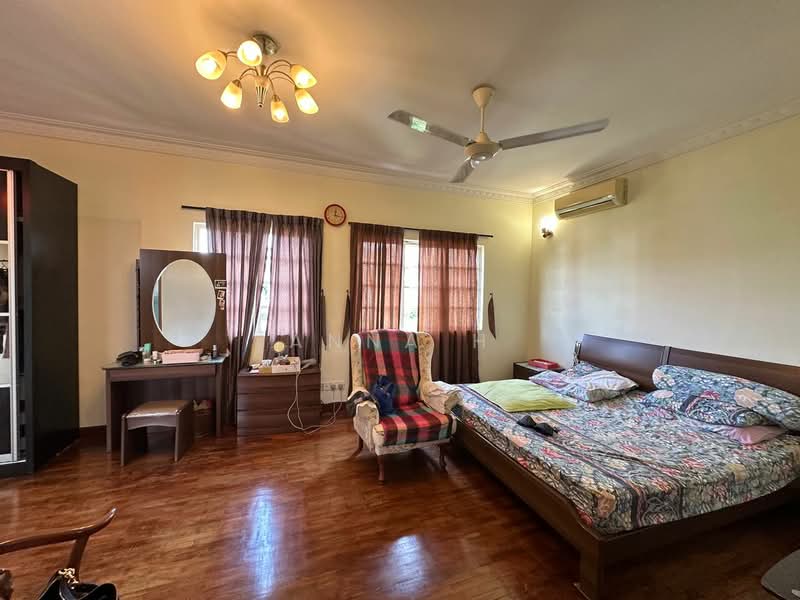 Bungalow for Sale in Ampang Jaya (Ampang) - Anna H - Bedroom - PropertyGuru.com.my
