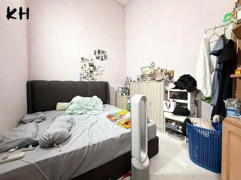 1-storey Terraced House for Sale in Taman Klang Jaya (Klang) - KH Chong - Bedroom - PropertyGuru.com.my