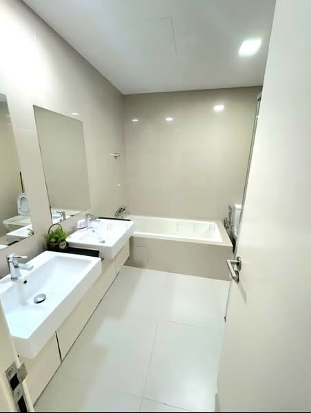 Condominium for Rent at The Park Residences 1 - Chris Ting - Bathroom - PropertyGuru.com.my