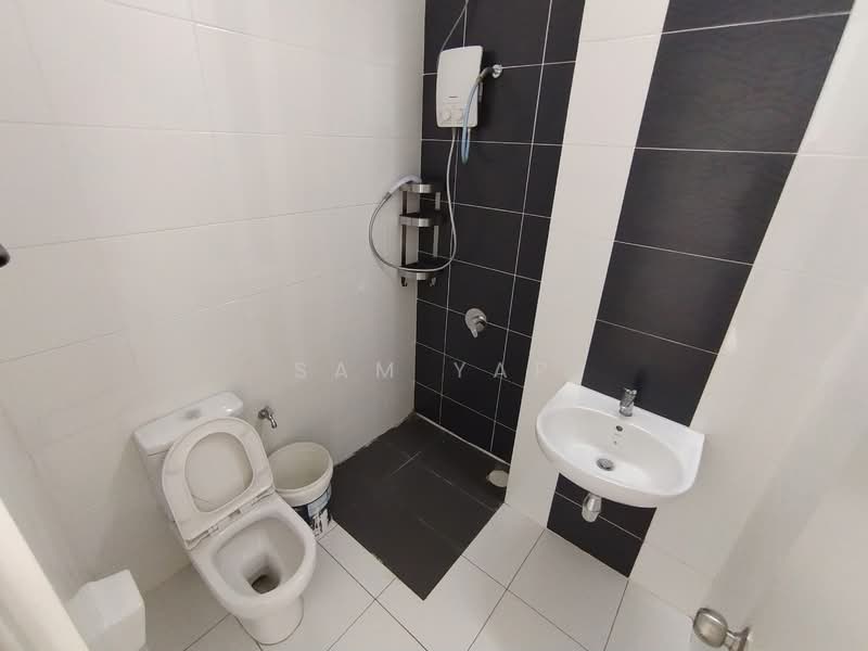 2-storey Terraced House for Rent in Eco Majestic (Semenyih) - Sam Yap - Bathroom - PropertyGuru.com.my