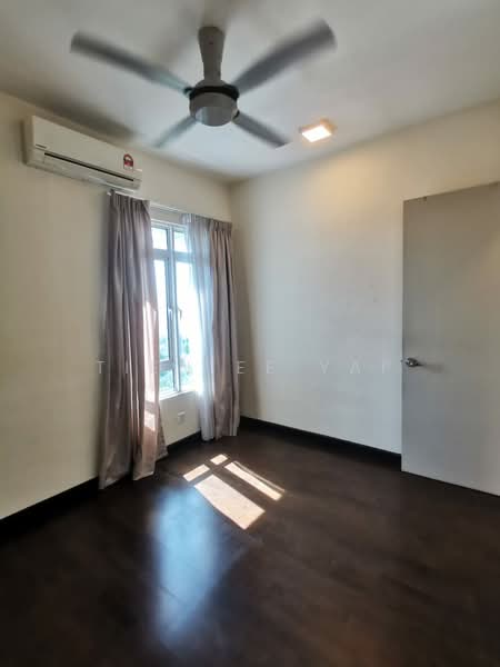 Kondominium untuk Disewa di Saville @ The Park - Tien Ee Yap - Bedroom - PropertyGuru.com.my