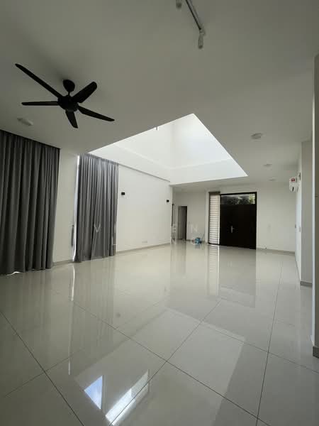 Bungalow for Sale in Kota Kemuning (Shah Alam) - Vincent Leong - Living Room - PropertyGuru.com.my