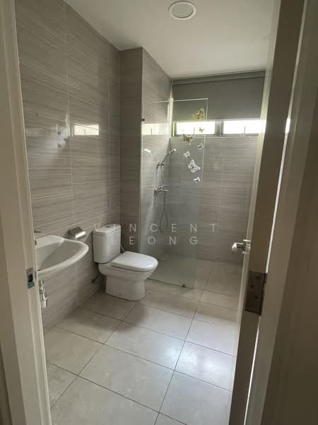 Bungalow for Sale in Kota Kemuning (Shah Alam) - Vincent Leong - Bathroom - PropertyGuru.com.my