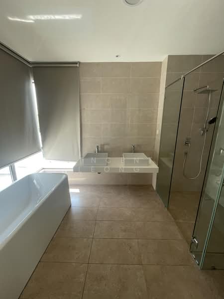 Bungalow for Sale in Kota Kemuning (Shah Alam) - Vincent Leong - Bathroom - PropertyGuru.com.my