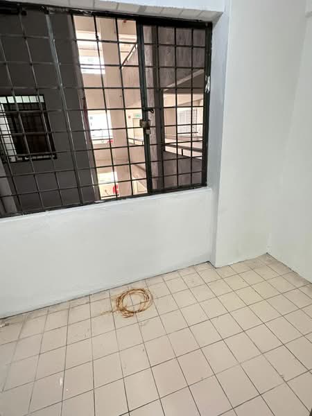 Pangsapuri untuk Disewa di Suria Kipark Damansara - Kian Boon Chee - Corridor - PropertyGuru.com.my