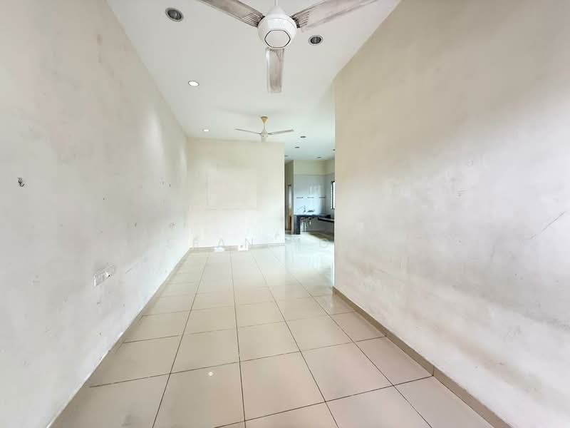 Semi-Detached House for Sale in Selayang (Selangor) - Sean Yong - Living Room - PropertyGuru.com.my