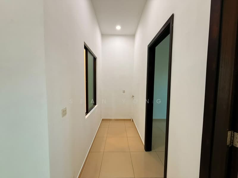 Rumah Berkembar untuk Dijual di Selayang (Selangor) - Sean Yong - Corridor - PropertyGuru.com.my