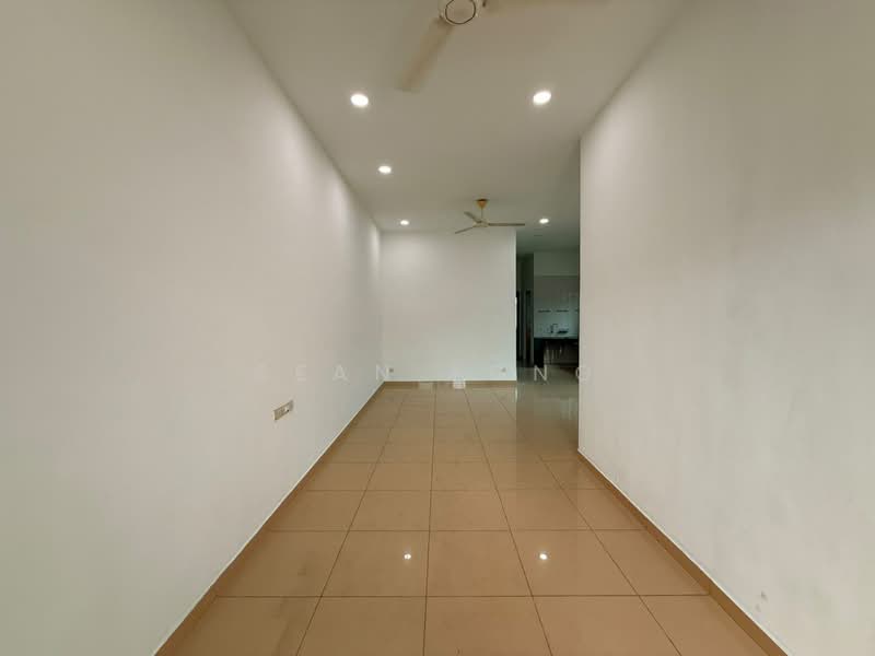 Rumah Berkembar untuk Dijual di Selayang (Selangor) - Sean Yong - Living Room - PropertyGuru.com.my