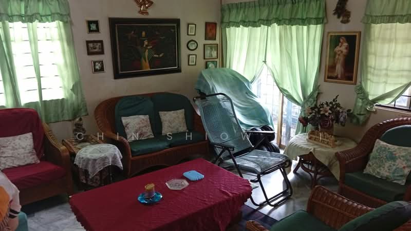 2-storey Terraced House for Sale in Bandar Kinrara (Selangor) - Chin Shiow Wei - Living Room - PropertyGuru.com.my