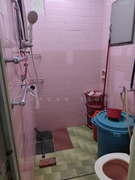 1-storey Terraced House for Sale in Taman Salak Selatan (Salak South) - Jordan Siow - PropertyGuru.com.my