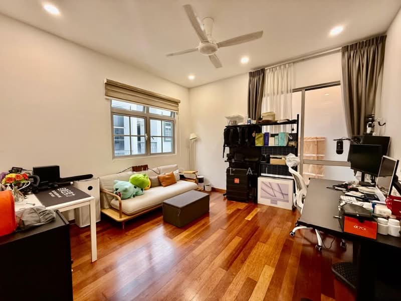 Cluster House for Sale in Taman Ekoflora (Johor Bahru) - Chloe Lai - Study - PropertyGuru.com.my