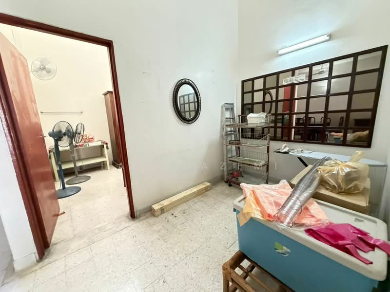 1-storey Terraced House for Sale in SS5 (Petaling Jaya) - Fatin Azemi - Interior - PropertyGuru.com.my