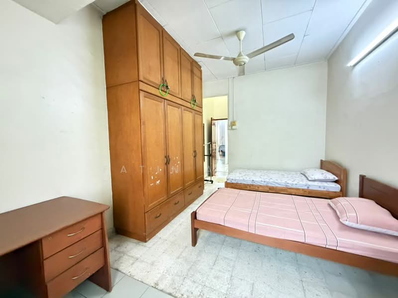 1-storey Terraced House for Sale in SS5 (Petaling Jaya) - Fatin Azemi - Bedroom - PropertyGuru.com.my