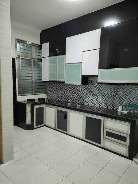 2-storey Terraced House for Sale in Taman Seri Orkid (Skudai) - Kuu Chin - Kitchen - PropertyGuru.com.my