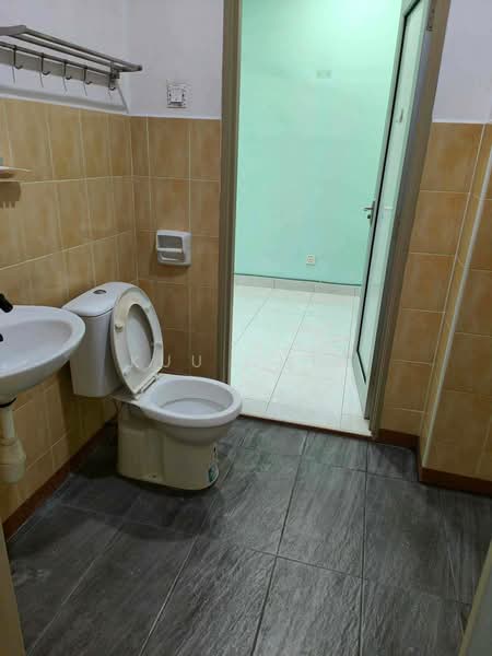 2-storey Terraced House for Sale in Taman Seri Orkid (Skudai) - Kuu Chin - Bathroom - PropertyGuru.com.my