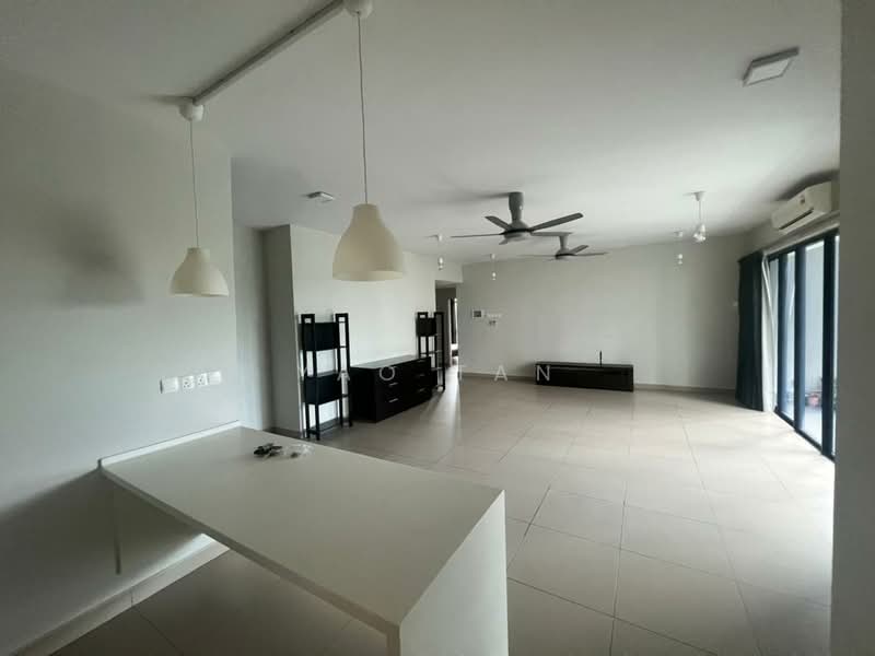 Servis Apartment untuk Dijual di Verde - Yao Tan - Living Room - PropertyGuru.com.my