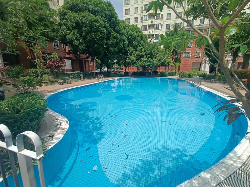 Apartment for Sale at D' Kiara Apartment - Fatin Azemi - Pool - PropertyGuru.com.my