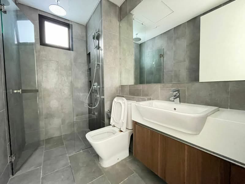 Service Residence for Rent at Ativo Suites @ Damansara Avenue - Eve Tan - Bathroom - PropertyGuru.com.my