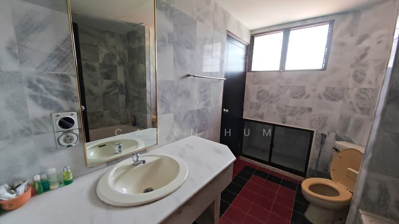 Shop / Office for Sale in Tanjung Tokong (Penang) - Caryn Hum - PropertyGuru.com.my