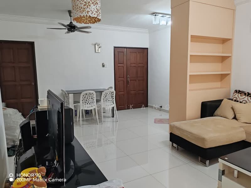 Kondominium untuk Dijual di Serina Bay - Evon Kang - Living Room - PropertyGuru.com.my