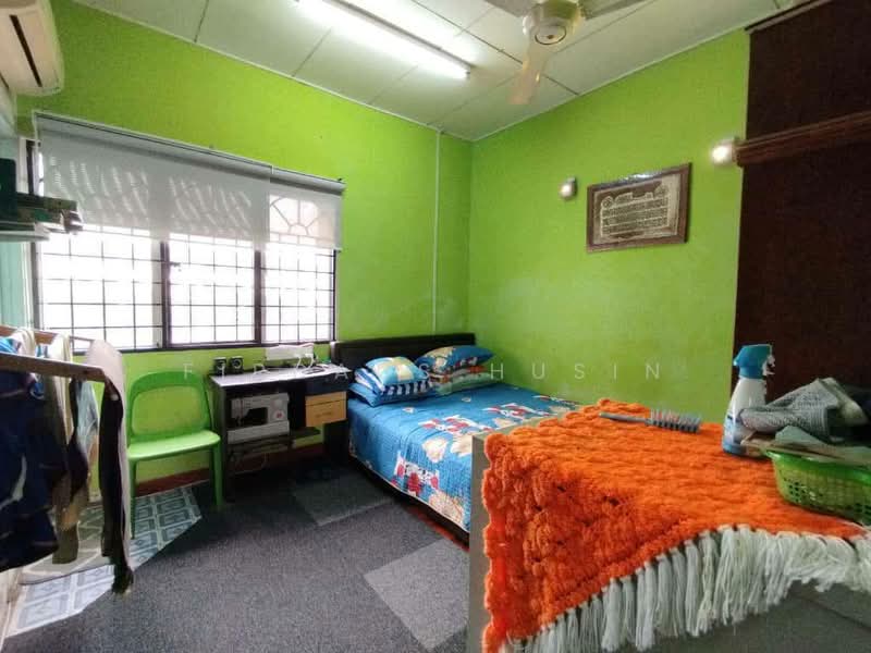 2-storey Terraced House for Sale in Taman Bukit Angsana (Cheras) - Firdaus Husin - Bedroom - PropertyGuru.com.my