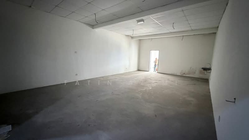 Kedai / Pejabat untuk Dijual di Taman Tasik Prima (Puchong) - Fatin Azemi - Interior - PropertyGuru.com.my