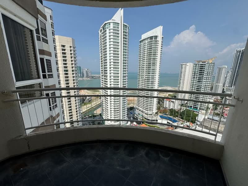 Kondominium untuk Disewa di Gurney Park Condominium - Alex Lim - Balcony - PropertyGuru.com.my