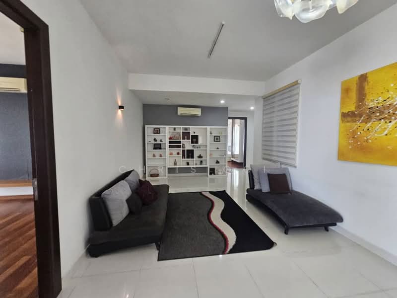 Kondominium untuk Disewa di Gurney Paragon - Chris Ooi - Living Room - PropertyGuru.com.my